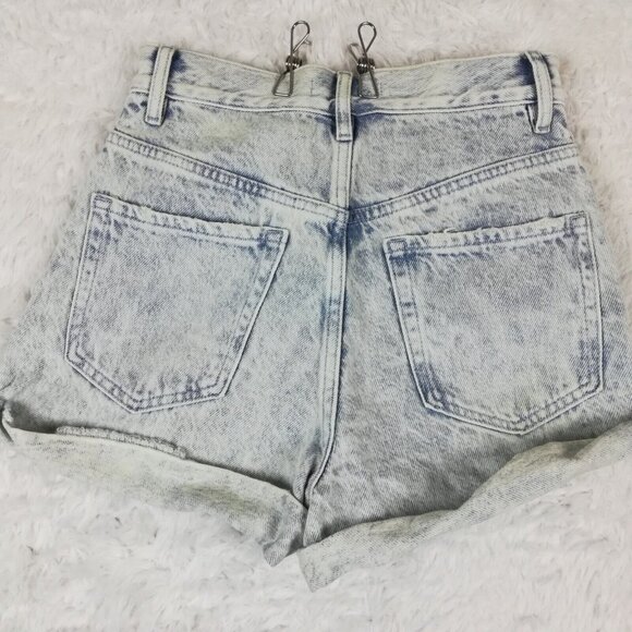 Pacsun Womens Shorts High Rise Rolled Denim Blue Button Fly Light Wash 25 - Picture 2 of 11